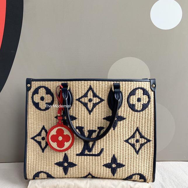 Louis Vuitton OnTheGo MM, Luxury, Bags & Wallets on Carousell
