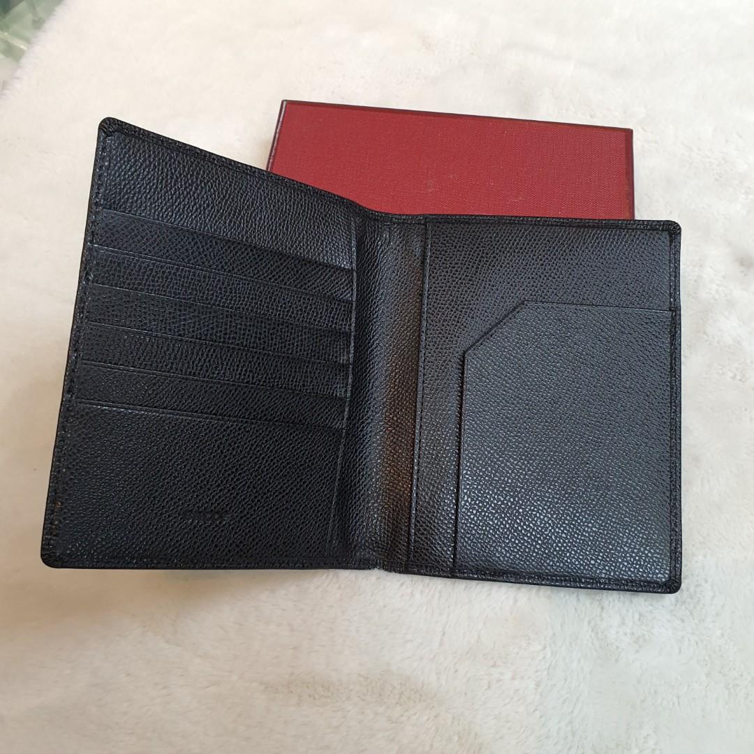 Bally passport holder clearance