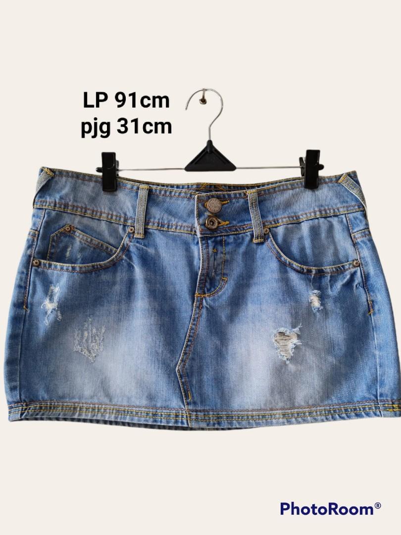 Beshka denim skirt, Fesyen Wanita 
