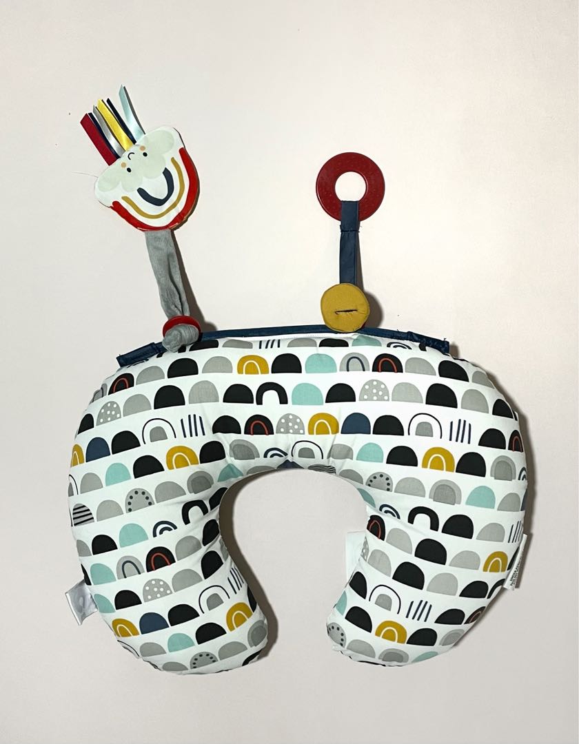 Boppy Tummy Time Prop Pillow, Babies & Kids, Infant Playtime on Carousell