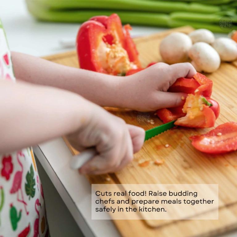 Brand new Kiddikutter Kids Knife / Safe Knife / BPA free / Toddlers