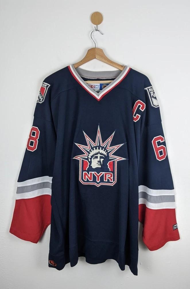 New York Rangers Hockey Jersey Large CCM Statue Of Liberty Logo Adult