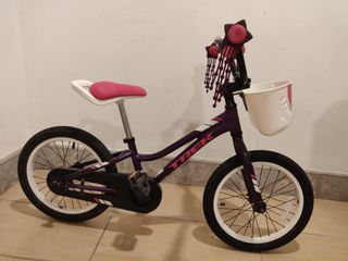 (Category: ) located in . Submitted by amycheew (Listing ID 1167947848, Image 1). Description: .