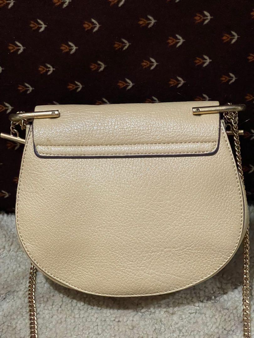 chloe (Category: Luxury Bags & Wallets) located in Calamba. Submitted by thriftingoverload (Listing ID 1167829837, Image 3). Description: plus shipping fee.