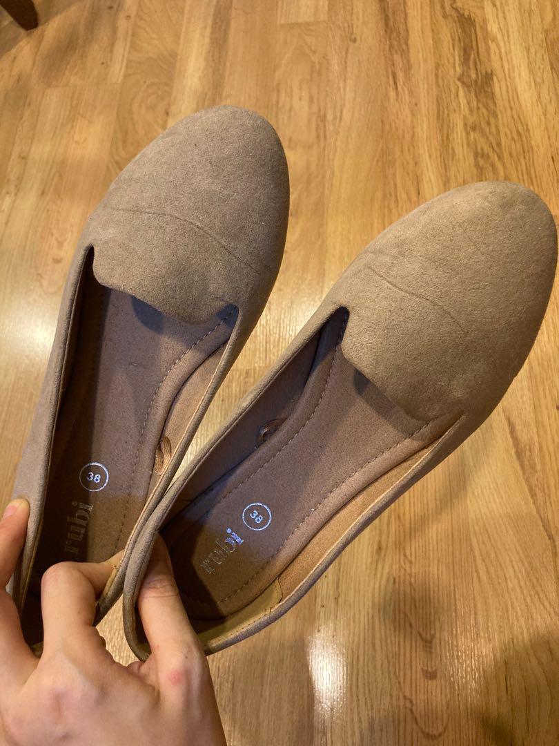 Flat shoes cotton discount on