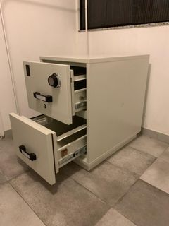 （分類：）位於 。 由 luweezee 提交（商品編號 1168013404，圖片 1）。簡介： 。