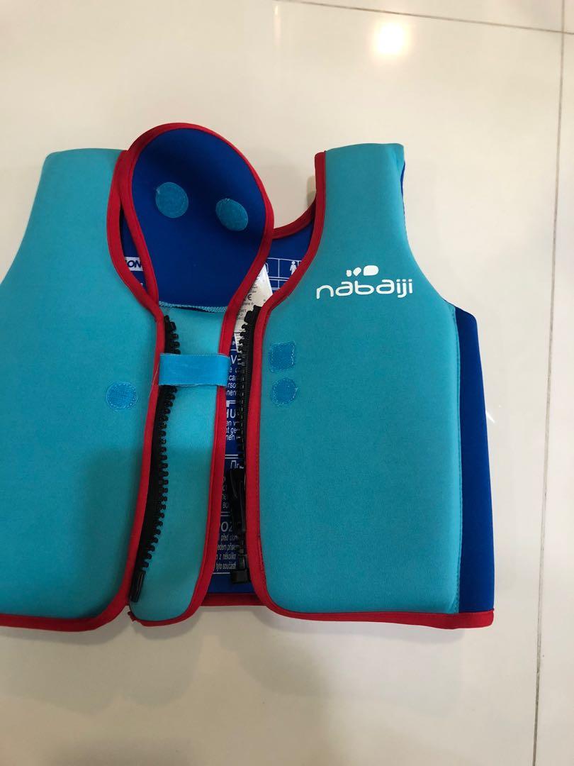 Float and swimming vest for young kids(sell as a set), Sports Equipment