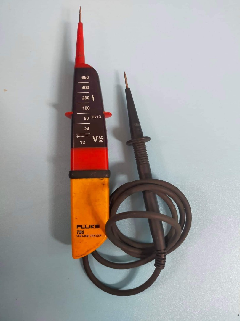 FLUKE T50 Voltage Tester, Commercial & Industrial, Industrial Equipment