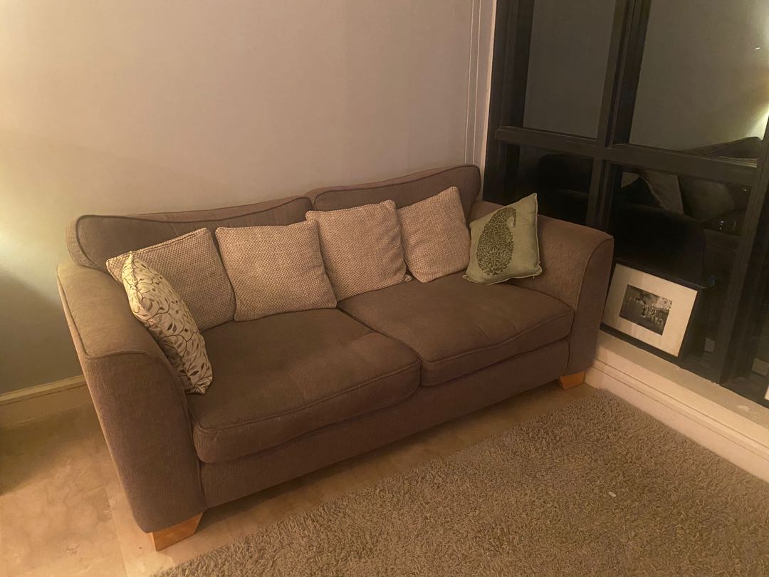 Free!! Two sofas available for anyone who will pick up, Furniture