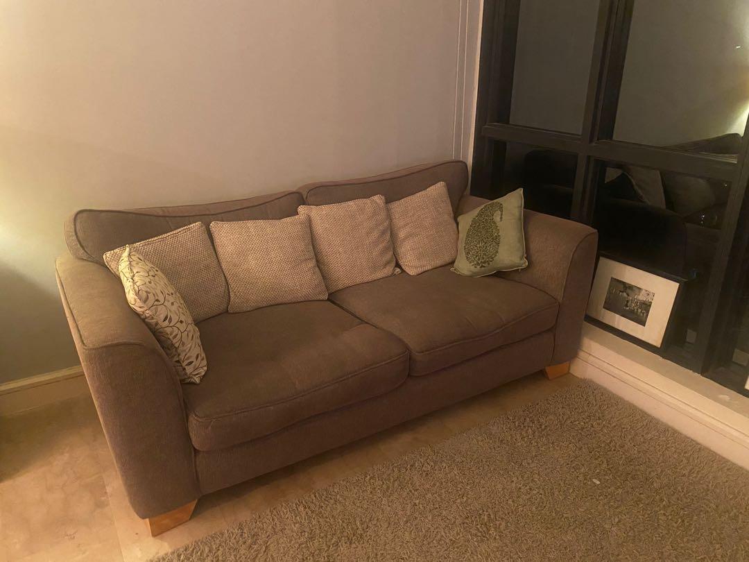 Free!! Two sofas available for anyone who will pick up, Furniture
