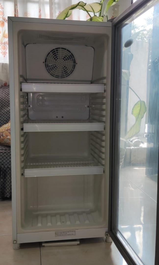 FUJIDENZO SU-45A SHOWCASE CHILLER (Category: Refrigerators and Freezers) located in Rizal. Submitted by jes7478 (Listing ID 1167830661, Image 3). Description: PTPA Admin... Thank you. 4.5 cu. ft. Showcase Ciller 220V/150W Input Power EER: 220 7- Level Mechanical Temperature Control Double glass door Fan-cooled system Internal LED lamps External LED switch Front leveling feet 3 Months lang nagamit then na-stock na sa bodega. For more information p