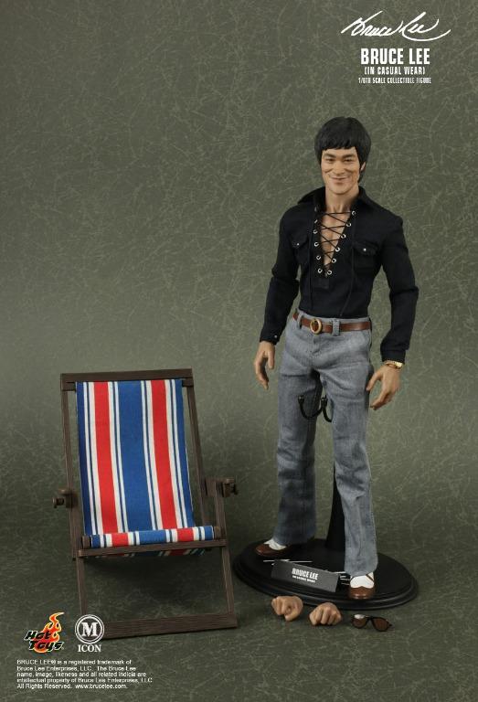 hottoys Bruce Lee Collectible Figure (In Casual Wear), 興趣及遊戲