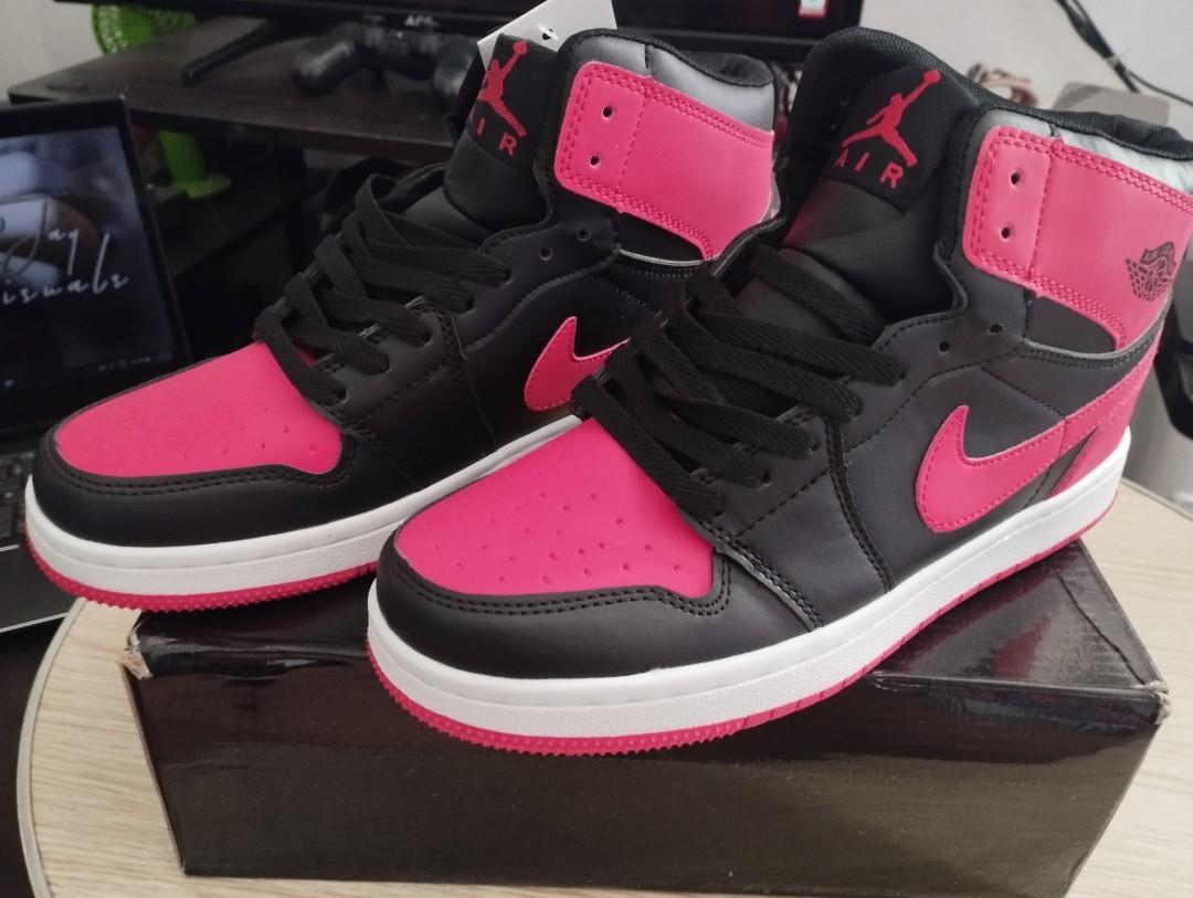 j1 black and red