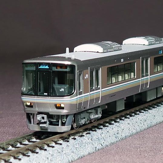 Kato 10-536 JR西日本223系2000番台(2次車) 新快速8両Set, 興趣及 