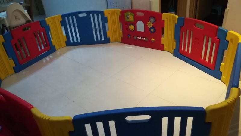 Kiddy palace playpen discount