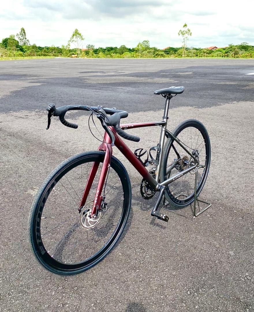 Rode online a bike