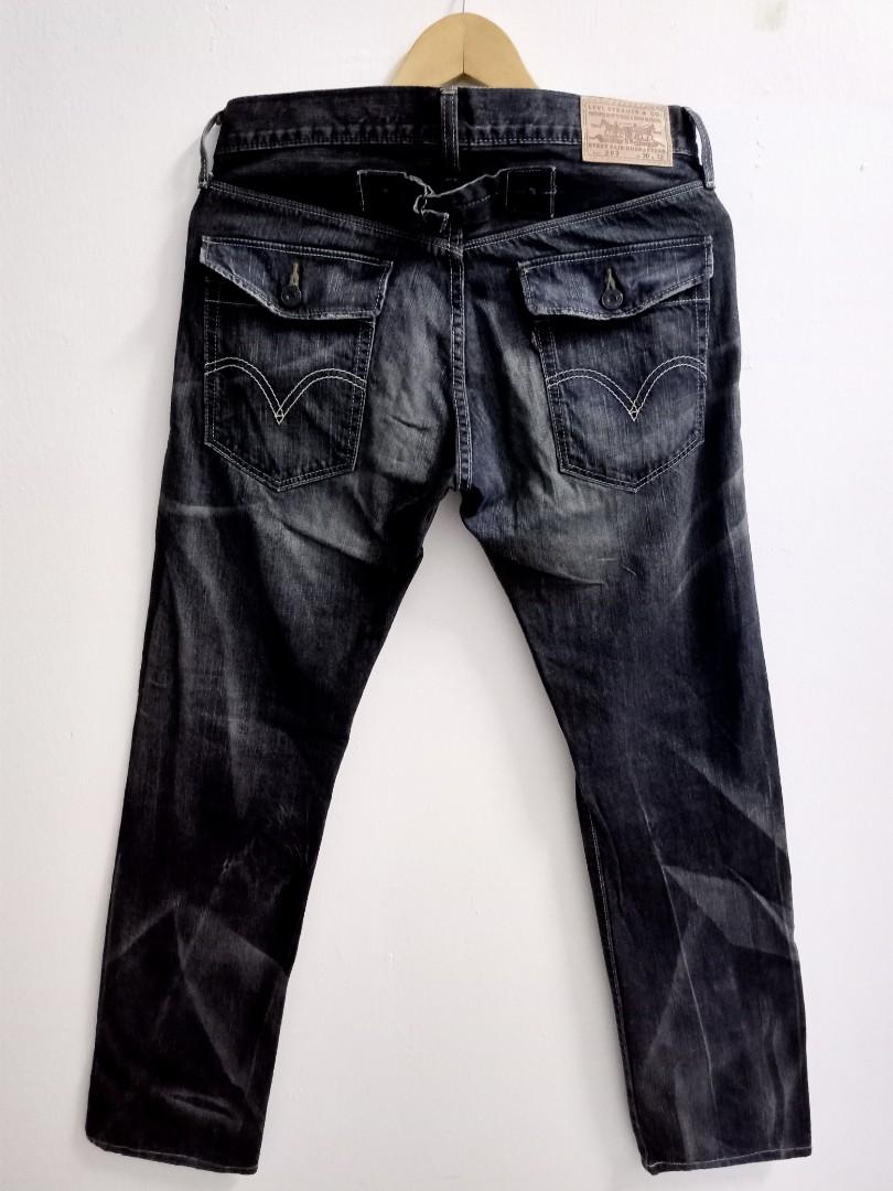 Levis 202 jeans 2025