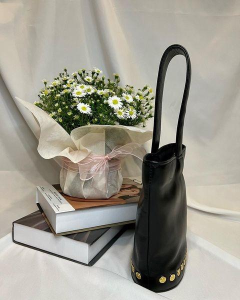 Louis feraud bags price outlet