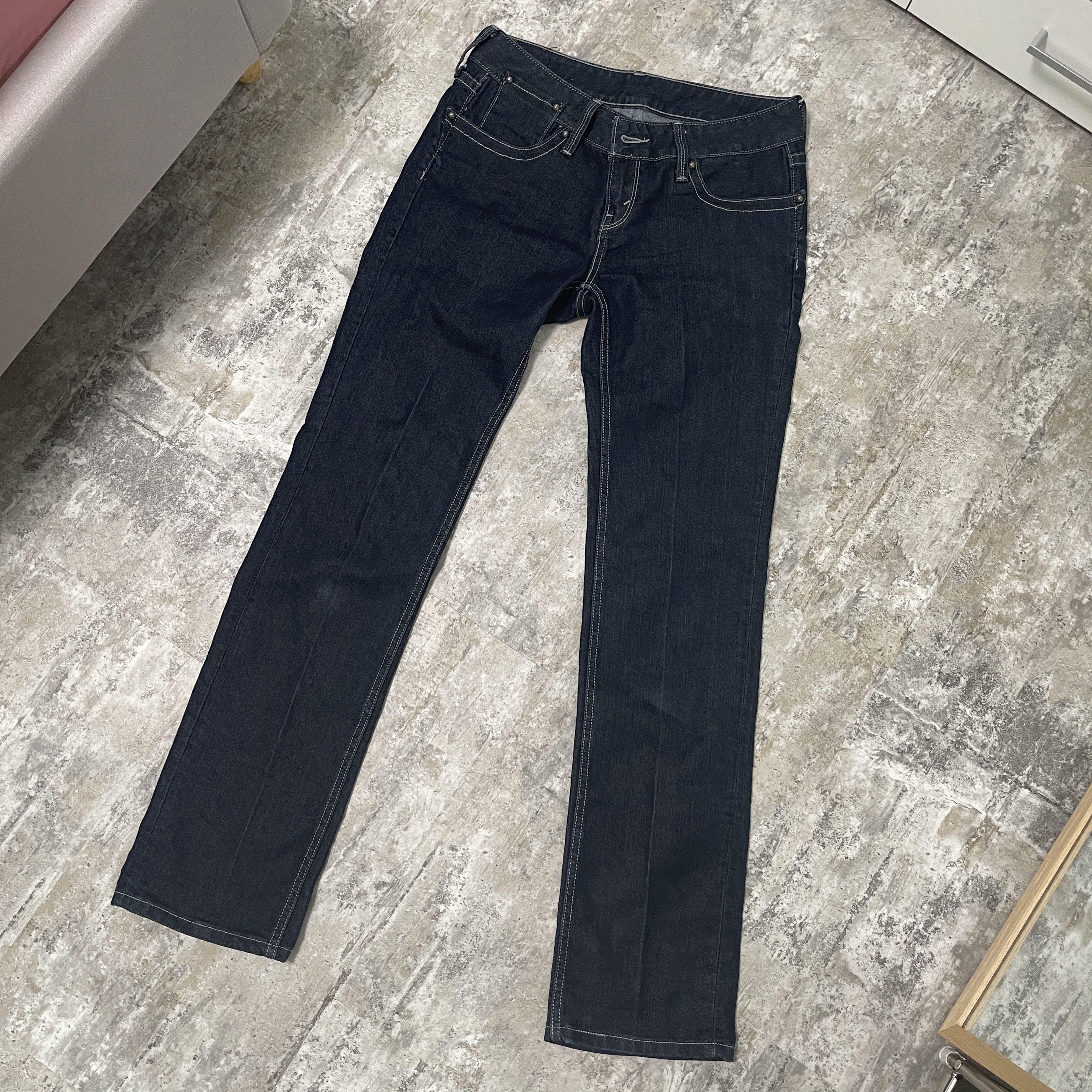 vintage low rise Levi's denim jeans y2k 