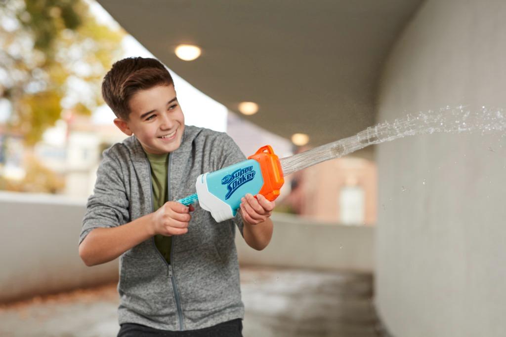 Nerf Super Soaker Torrent, Piranha, & Dino-Squad Raptor-Surge Blaster ...
