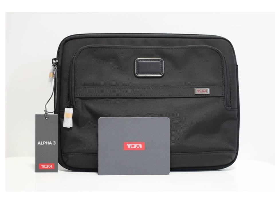Tumi alpha medium laptop hot sale cover