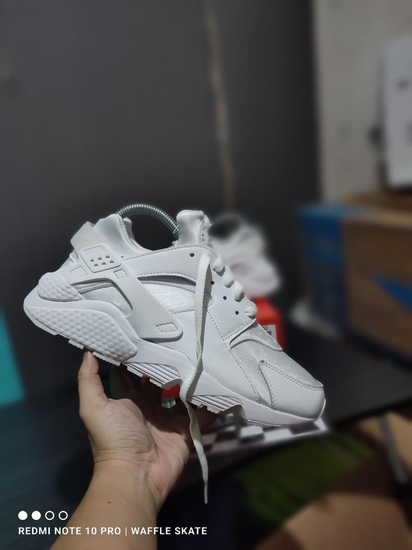Nike huarache legit check shop