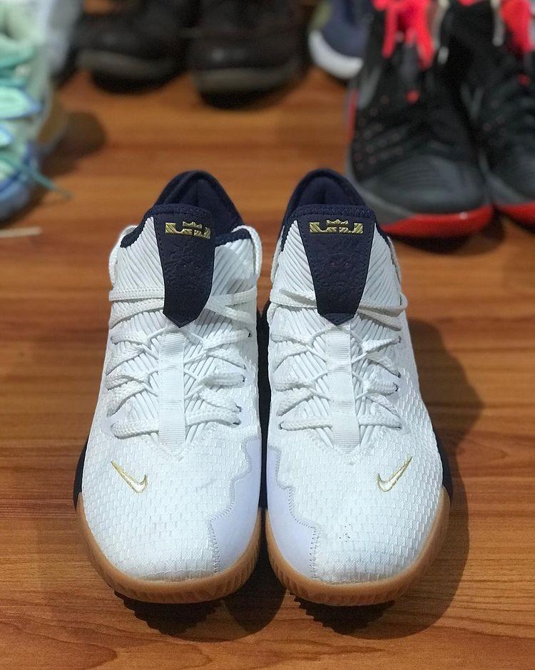 nike lebron 16 low olympic