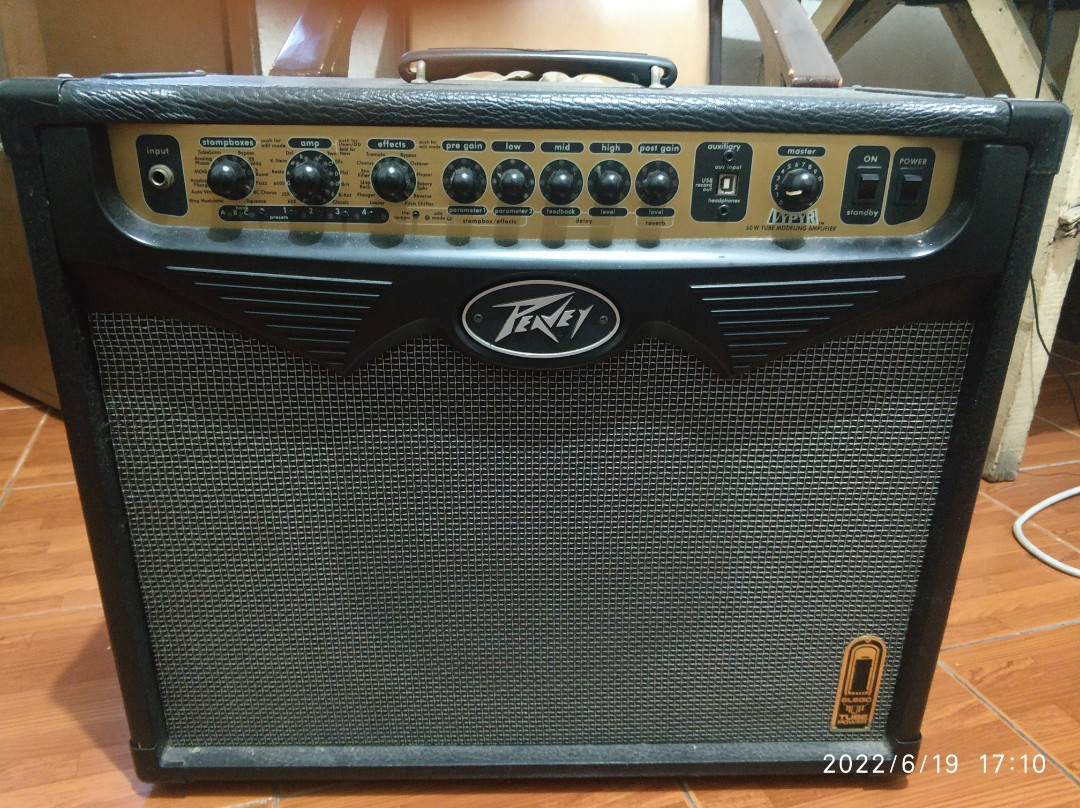 Peavey Vypyr 60watts tube modeling Amplifier Hobbies Toys