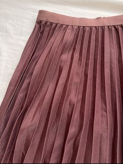 (Category: ) located in . Submitted by decluttering.pieces (Listing ID 1167883513, Image 1). Description: .