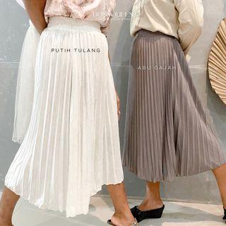 Rok plisket