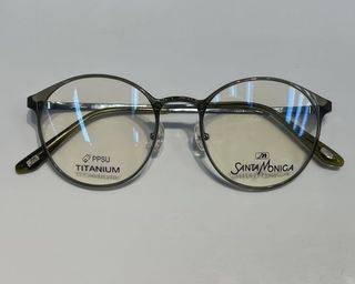 （分類：）位於 。 由 chucky_glasses 提交（商品編號 1167856099，圖片 1）。簡介： 。