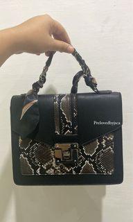 Sling bag aldo