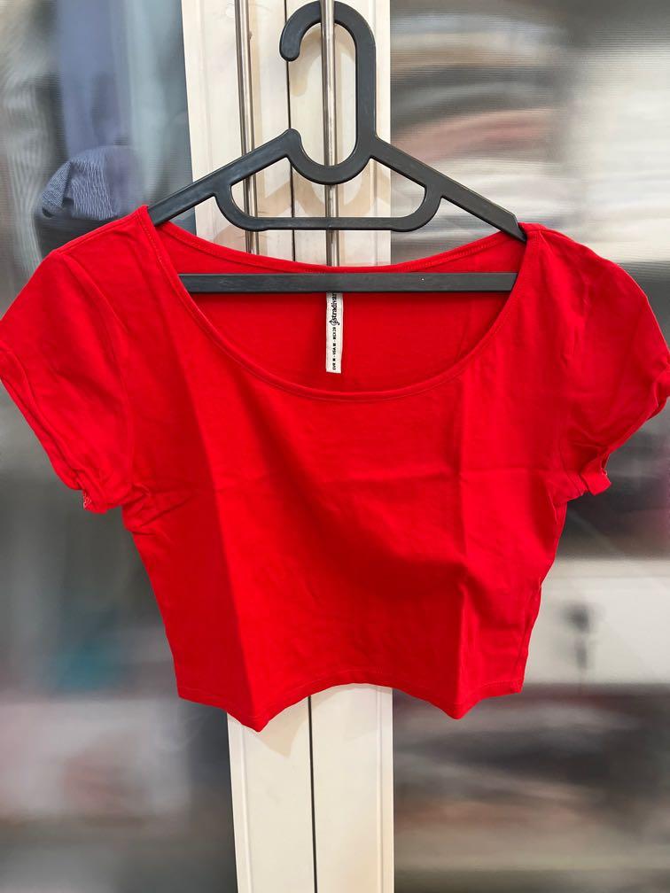 Stradivarius Red Crop Top Cropped Merah 