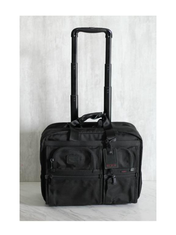 TUMI ALPHA Deluxe 2 wheeled Laptop Case Brief (Aviation Pilot Favorite),  Hobbies & Toys, Travel, Luggage on Carousell