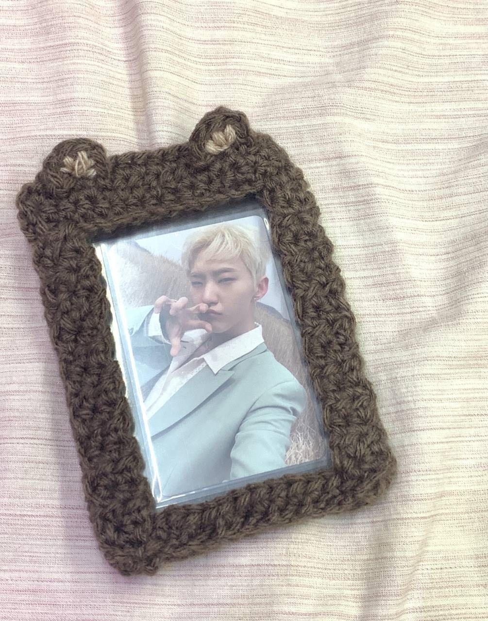 bear cardholders! (Category: K-Wave Merchandise) located in Singapore. Submitted by plwno (Listing ID 1167906310, Image 2). Description: wts crocheted cardholders!! colours avail: brown, cream, white each $5 nm+ $0.5 note that it'll take me approx. four days for an order as i wld need time to crochet them!! .
