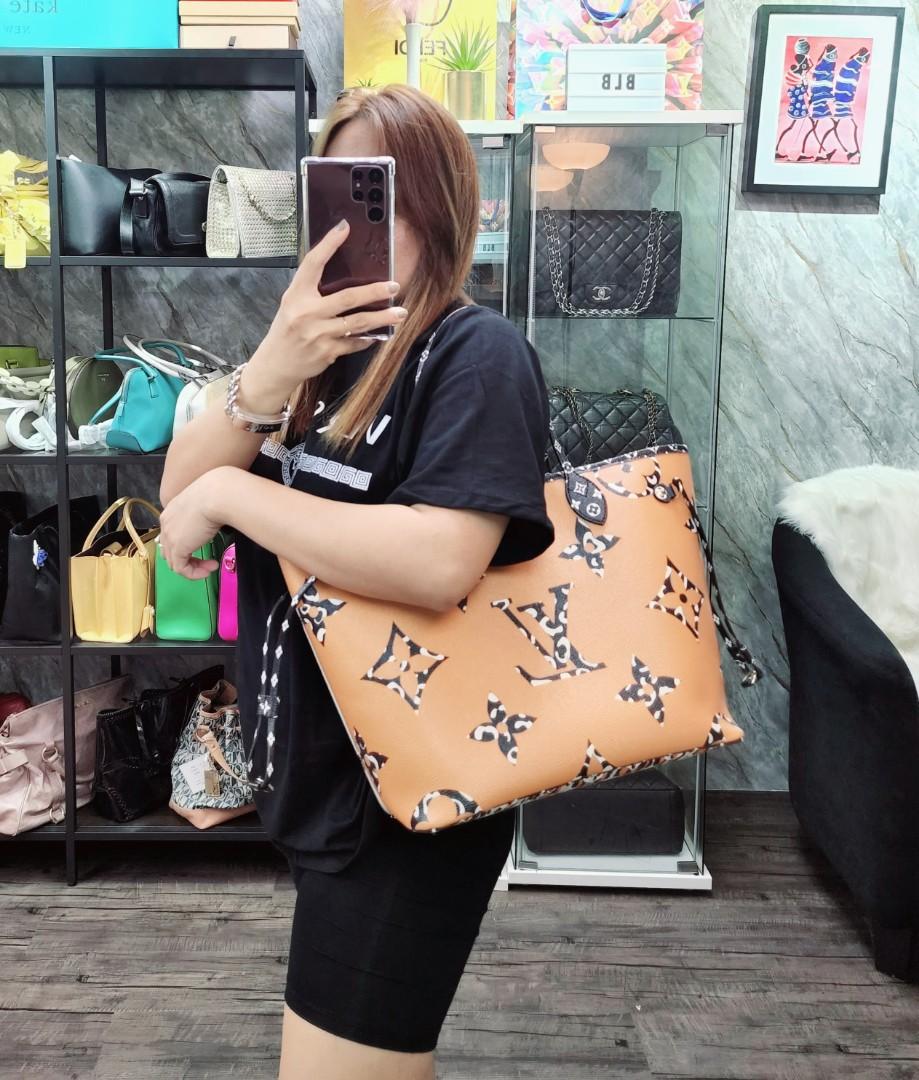 🐯2022 SALE🐯 AUTH. LV NEVERFULL MM JUNGLE LIMITED EDITION, Luxury, Bags &  Wallets on Carousell