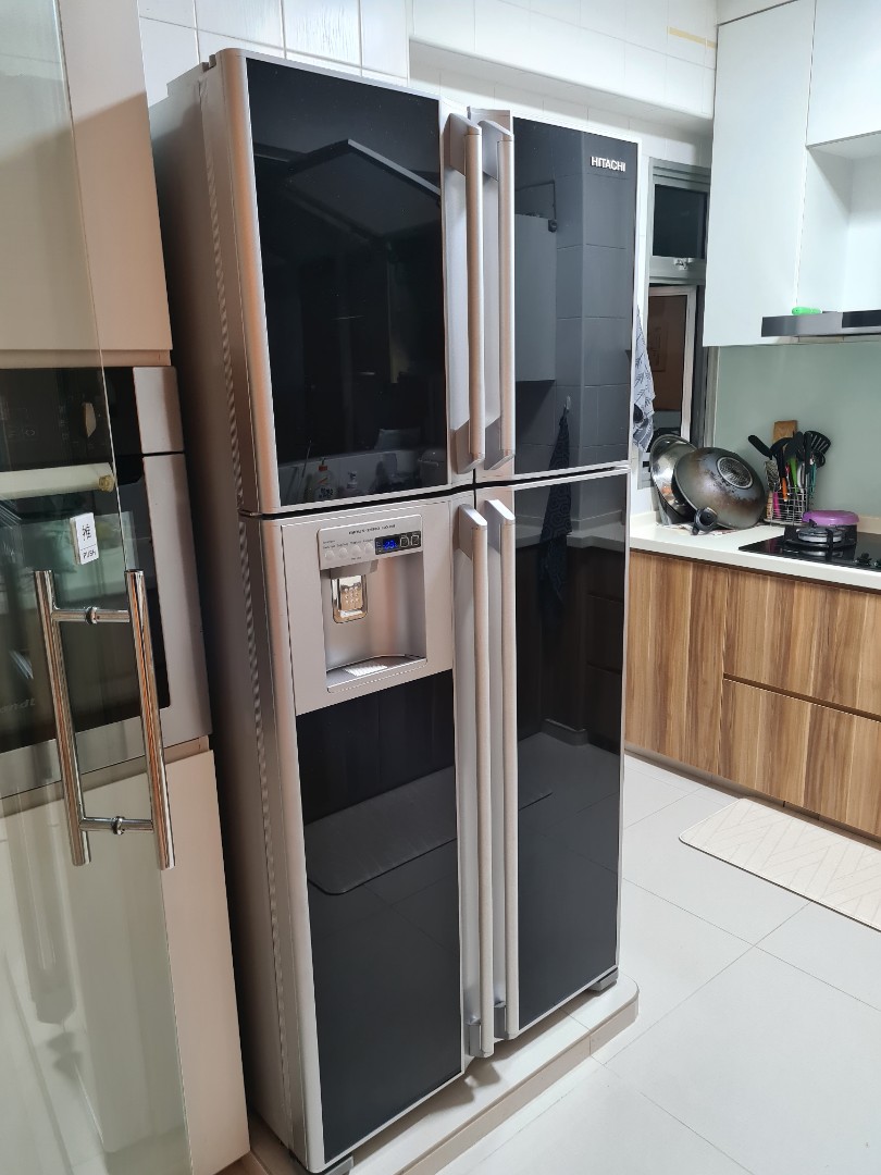 4 door Hitachi fridge freezer, TV & Home Appliances, Kitchen Appliances