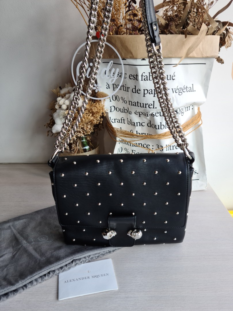 Alexander mcqueen sales twin skull