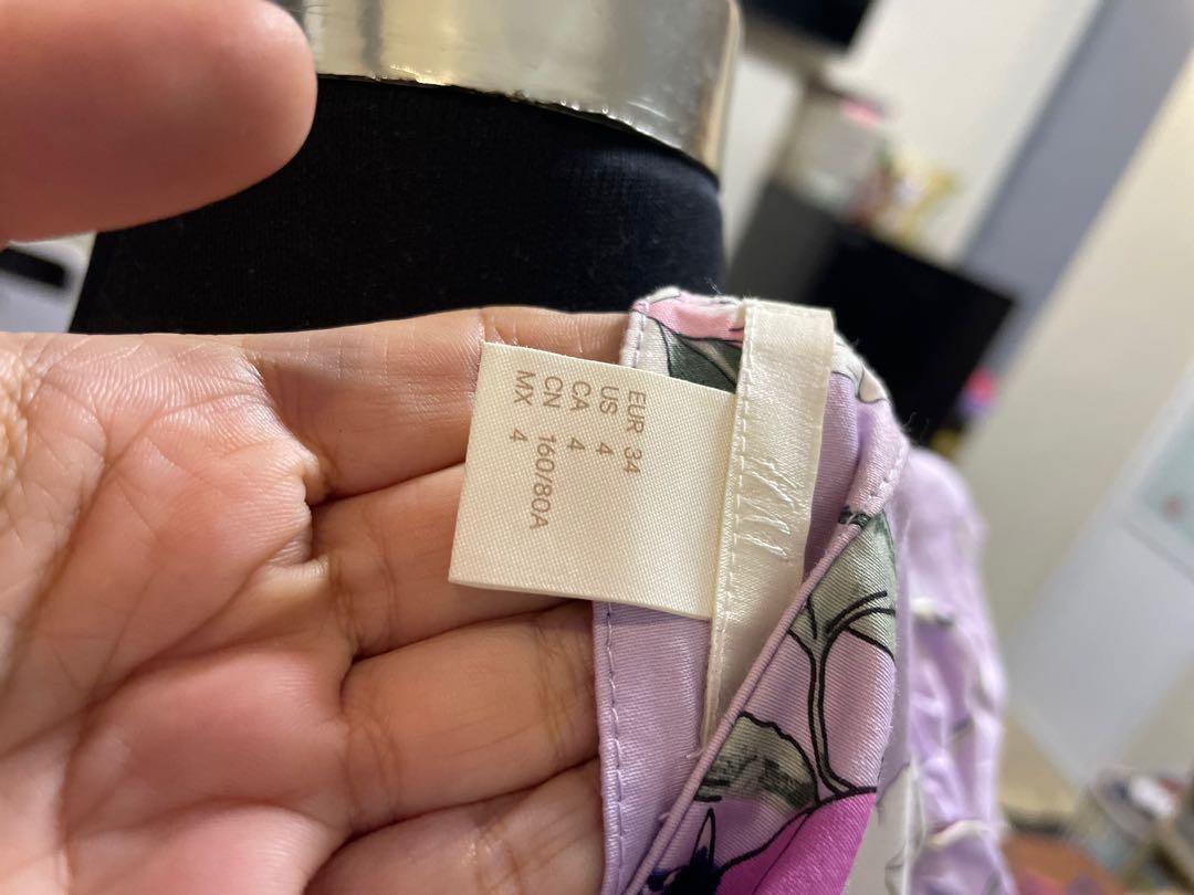 Auth H&M purple long sleeve polo (Category: Longsleeves) located in Malabon City. Submitted by queen_b1427 (Listing ID 1168205229, Image 3). Description: Like new rarely used.