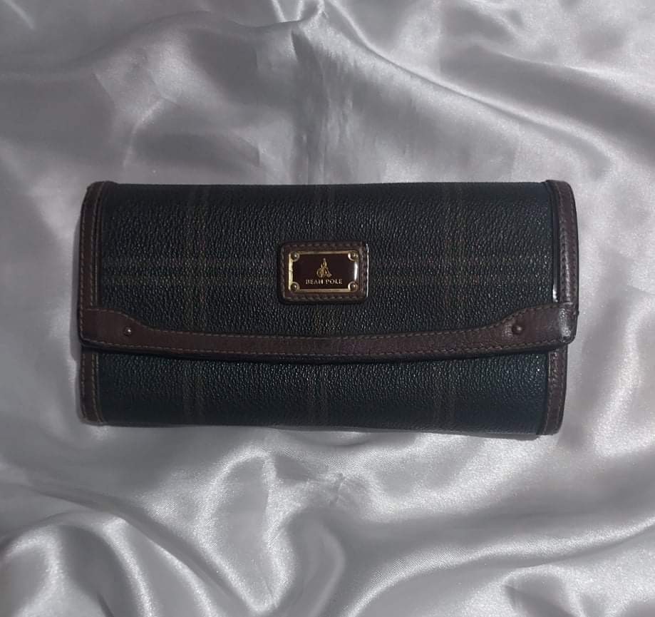 Beanpole Wallet, Luxury, Bags & Wallets on Carousell