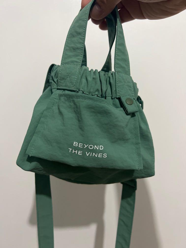 green dumpling bag