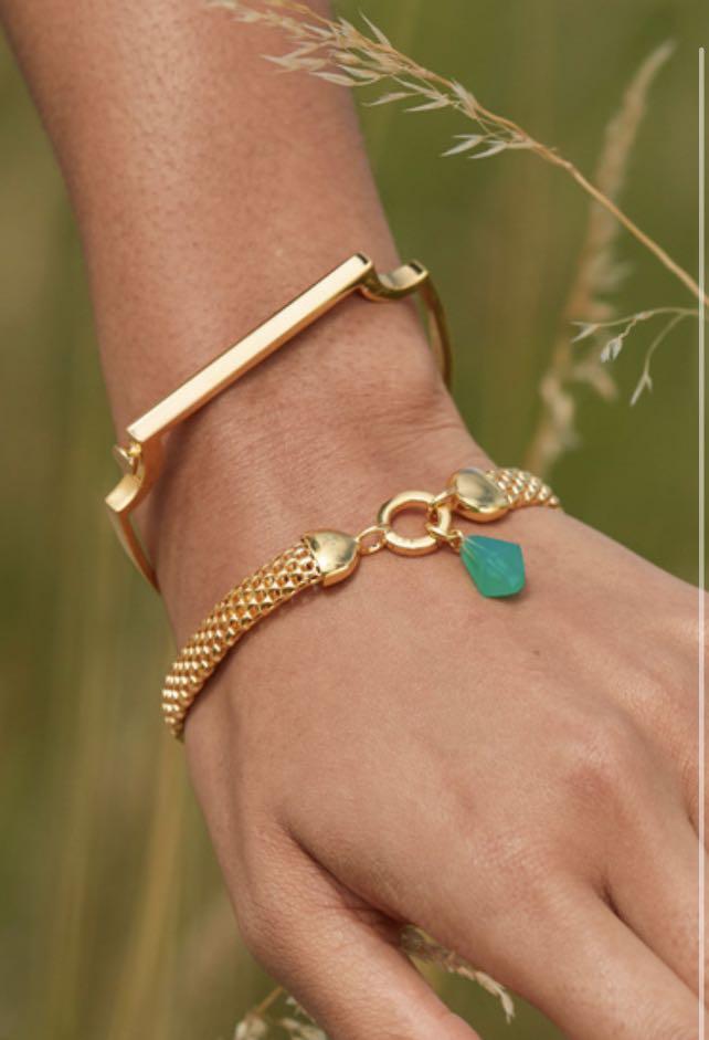 Monica Vinader Signature Thin Bangle in 