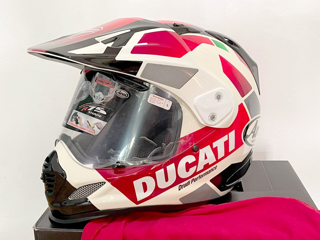 ご質問あればお尋ね下さいDUCATI Arai Tour-X3 ドゥカティ　ヘルメット