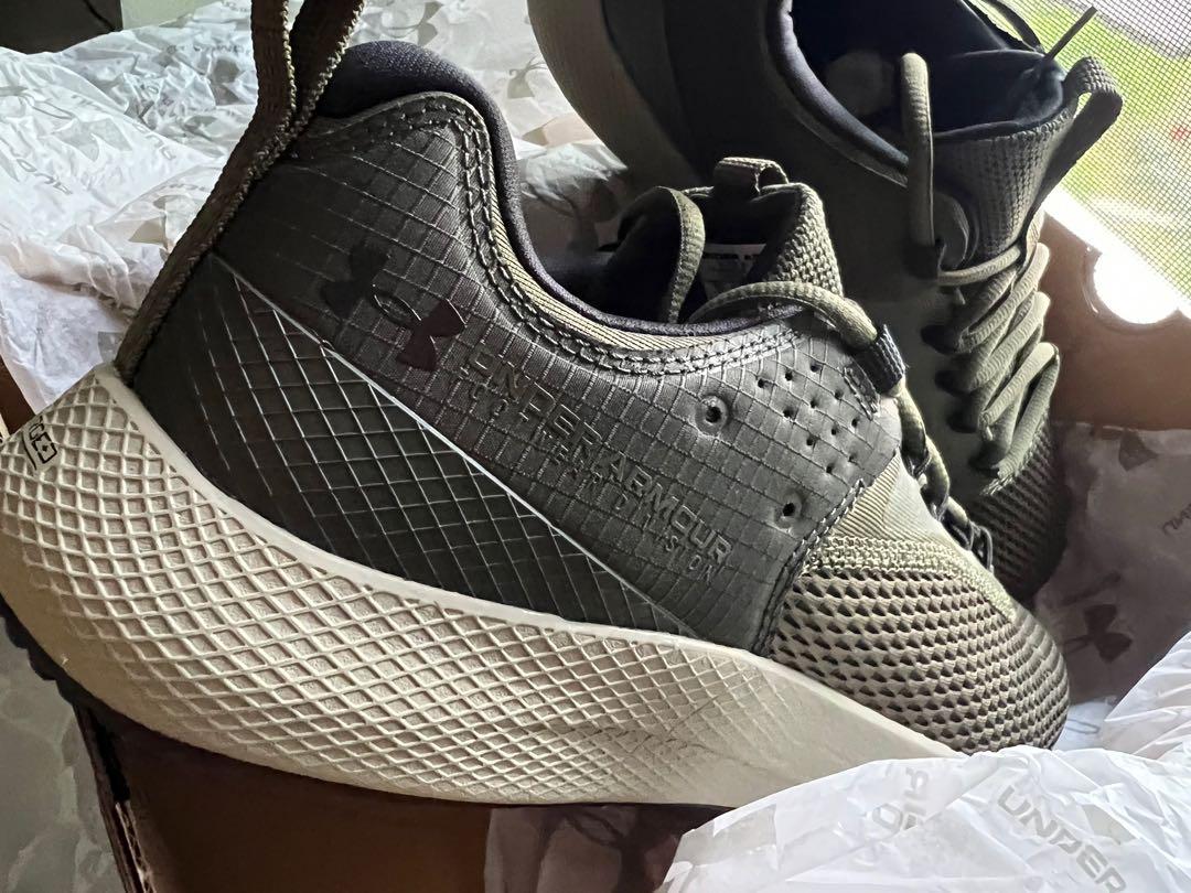 Under armour army deals of 11
