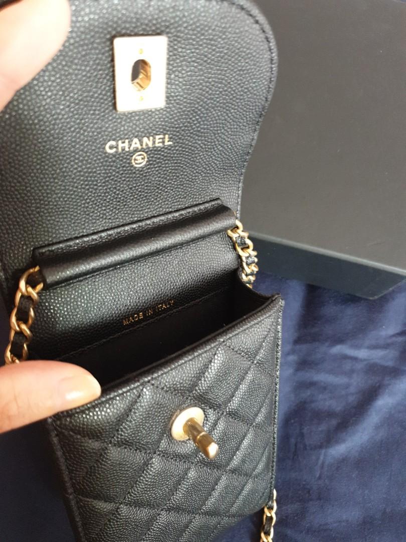 Chanel Mini bag / Handphone Sling Pouch with Handle, Women's Fashion, Bags  & Wallets, Cross-body Bags on Carousell