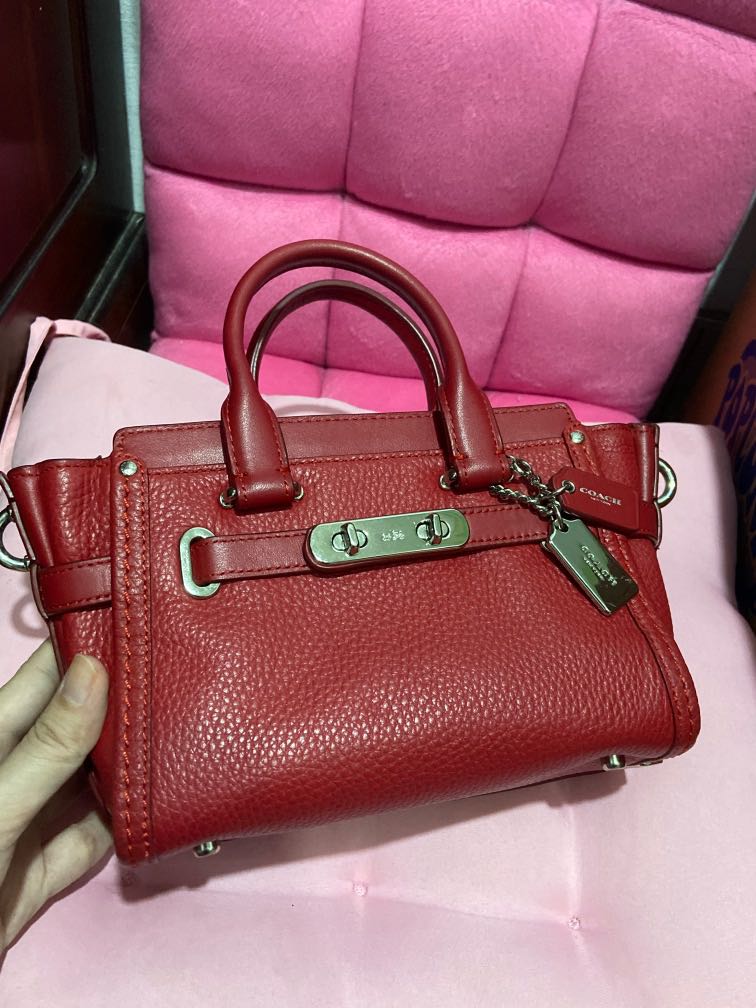 coach burgundy bag