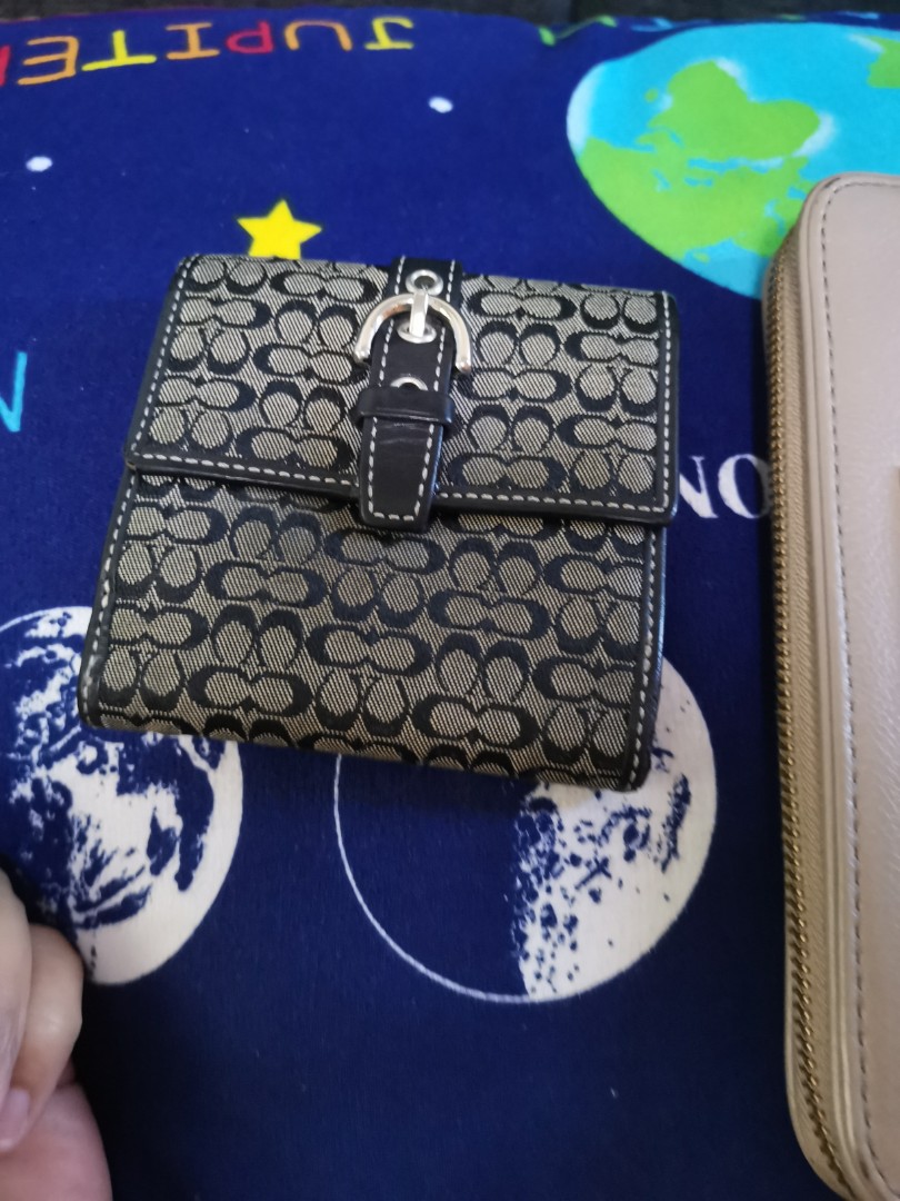 marc jacobs or coach