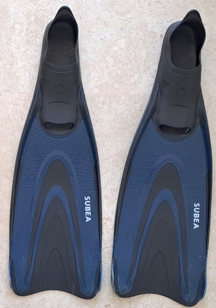 Decathlon Diving Fins 40/41, Sports Equipment, Other Sports Equipment