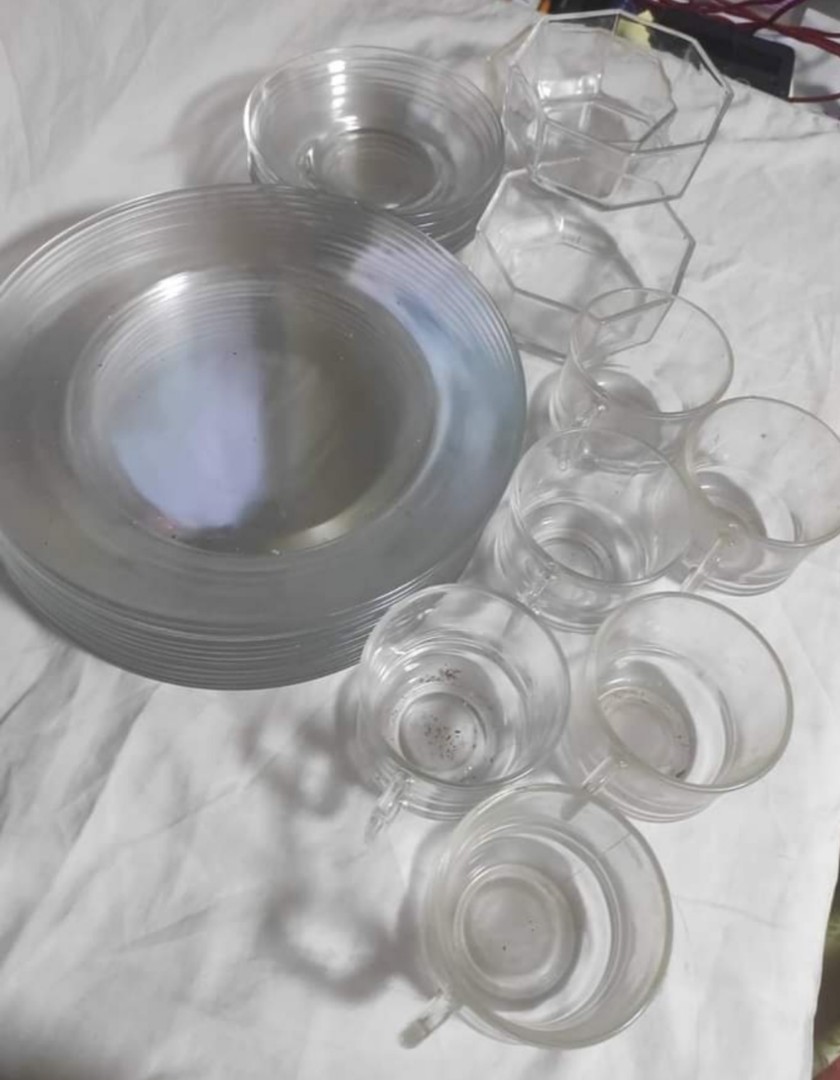 Duralex plates set, Furniture & Home Living, Kitchenware & Tableware, Dinnerware & Cutlery on