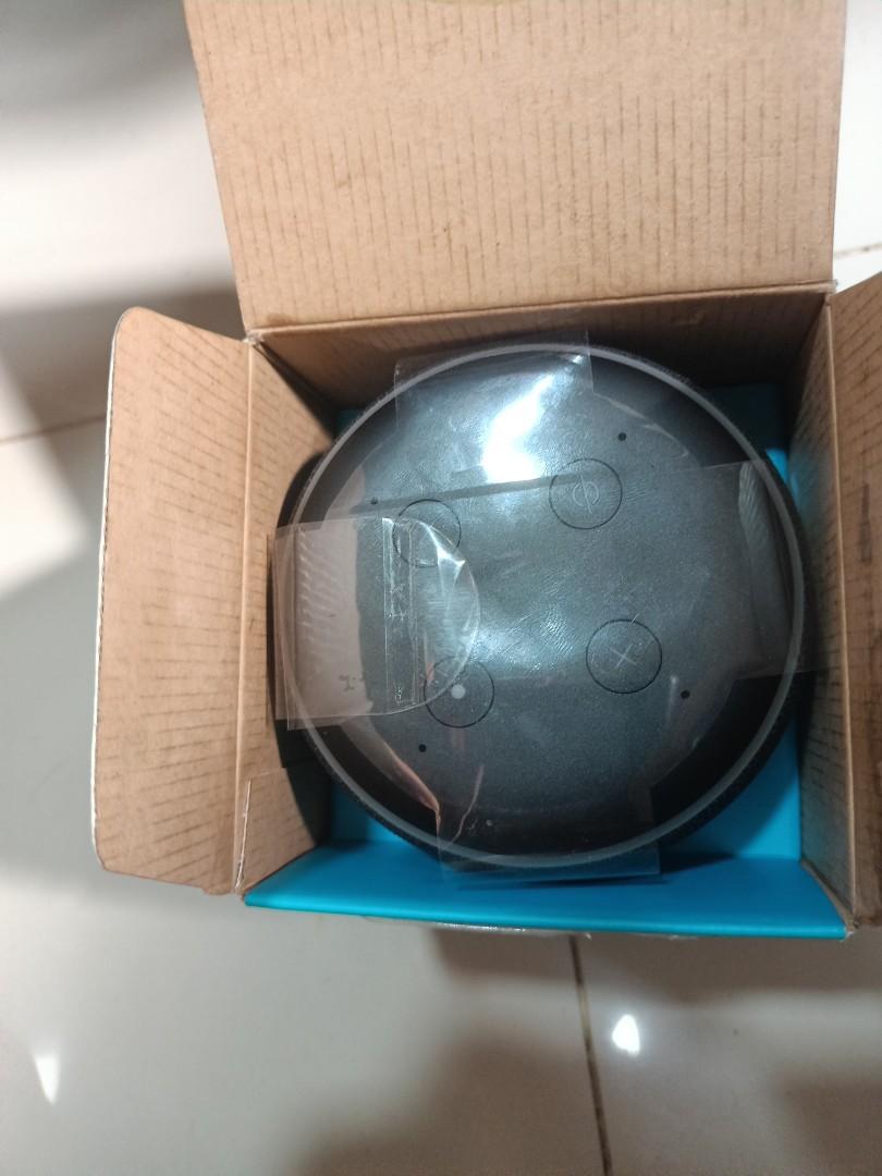 Echo dot Gen 3 alexa (Category: Media Streamers & Hubs) located in Pasig City. Submitted by Mpatron (Listing ID 1168140011, Image 3). Description: unused amazon echo dot gen 3.. sobra lang...